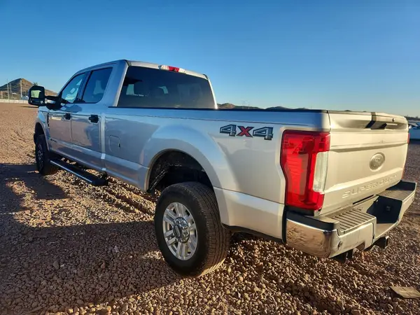 1FT7W2BT0HEF39104 2017 FORD F250 - Image 2