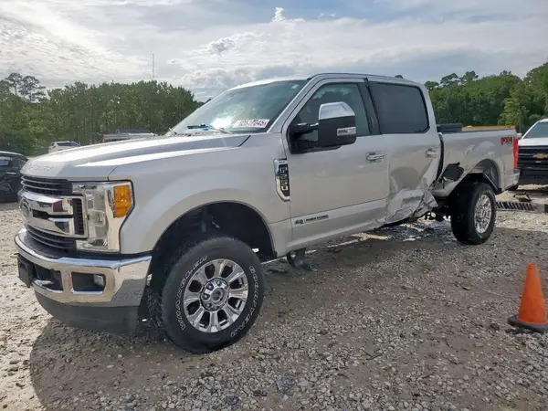 1FT7W2BT0HEF45629 2017 FORD F250 - Image 1
