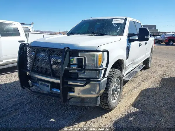 1FT7W2BT0HEF47851 2017 FORD F250 - Image 2