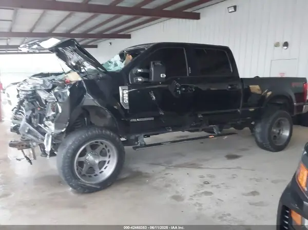 1FT7W2BT0JEB18280 2018 FORD F250 - Image 2