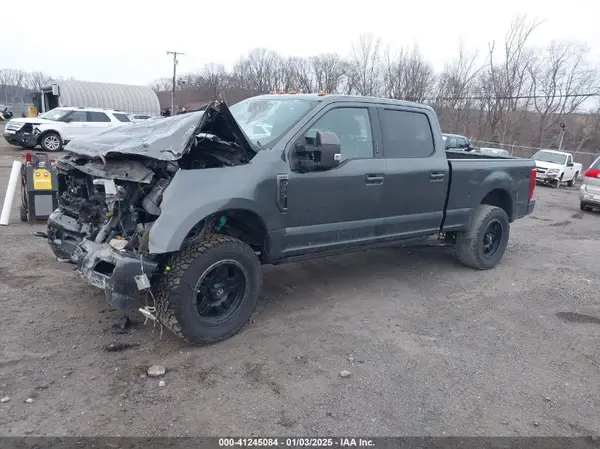 1FT7W2BT0JEB23317 2018 FORD F250 - Image 2
