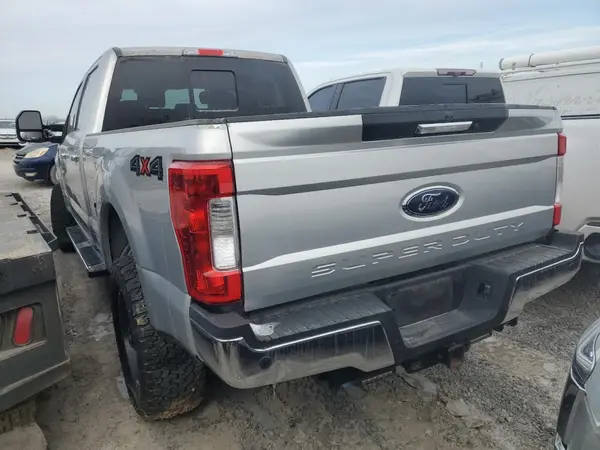 1FT7W2BT0JEB62781 2018 FORD F250 - Image 2