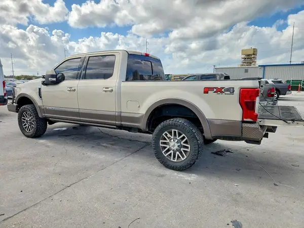 1FT7W2BT0JEB94548 2018 FORD F250 - Image 2