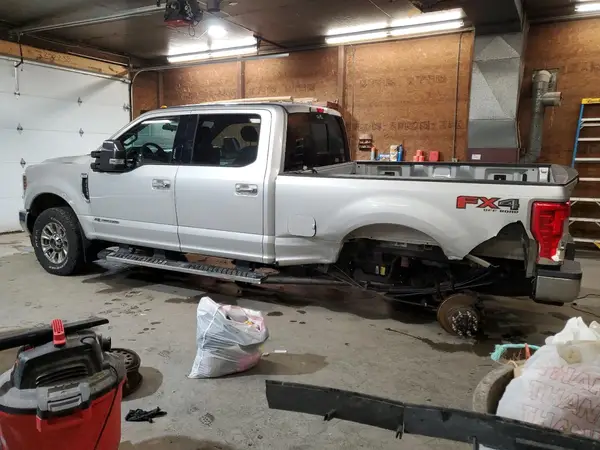 1FT7W2BT0JEC76182 2018 FORD F250 - Image 2