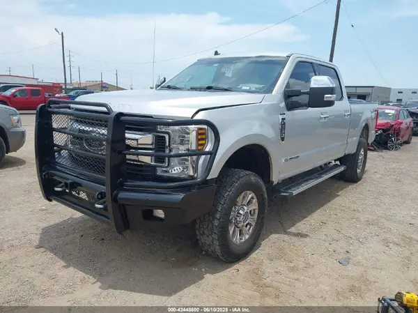 1FT7W2BT0KEF68884 2019 FORD F250 - Image 2