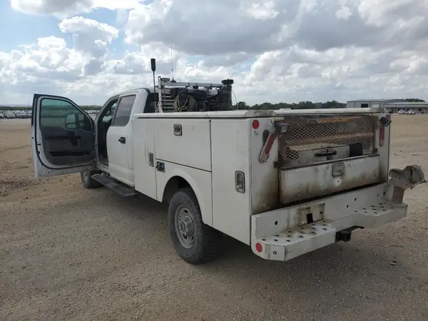 1FT7W2BT0NEC70503 2022 FORD F250 - Image 2