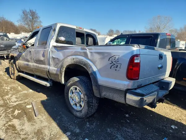 1FT7W2BT1GED23812 2016 FORD F250 - Image 2