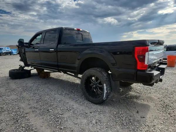 1FT7W2BT1HED31930 2017 FORD F250 - Image 2