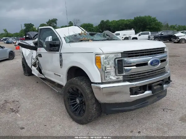 1FT7W2BT1HED50669 2017 FORD F250 - Image 1