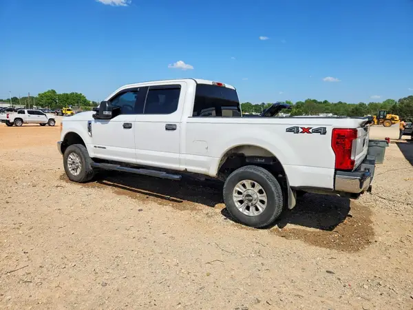 1FT7W2BT1HED69903 2017 FORD F250 - Image 2