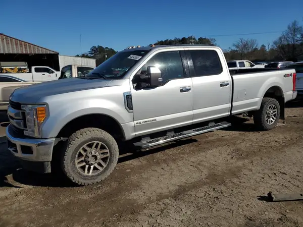 1FT7W2BT1HEE78636 2017 FORD F250 - Image 1