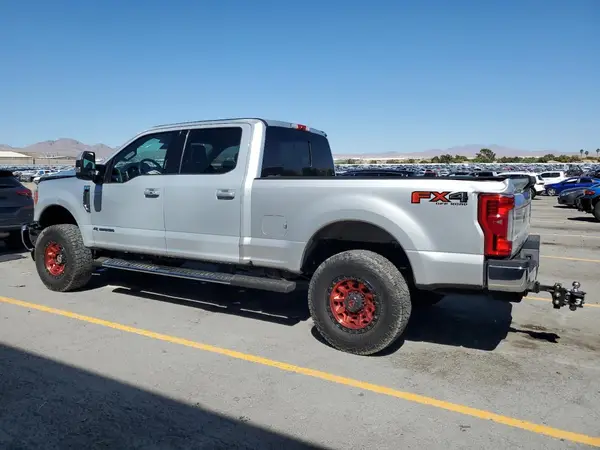 1FT7W2BT1HEE83514 2017 FORD F250 - Image 2