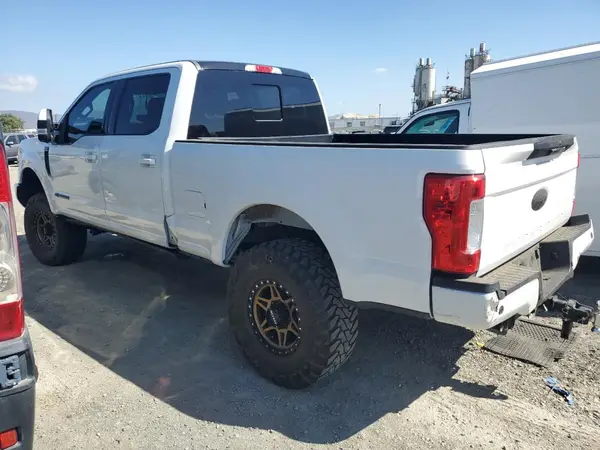 1FT7W2BT1HEF16303 2017 FORD F250 - Image 2