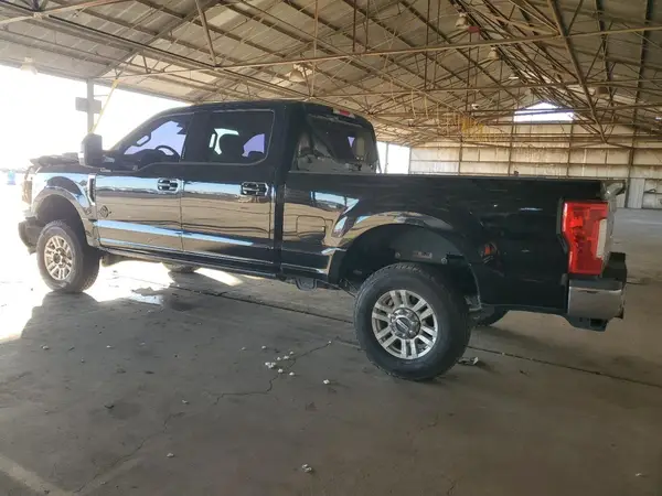 1FT7W2BT1HEF38964 2017 FORD F250 - Image 2