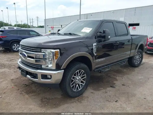 1FT7W2BT1JEC04620 2018 FORD F250 - Image 2