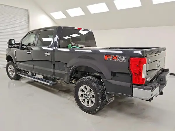 1FT7W2BT1KEC21600 2019 FORD F250 - Image 2