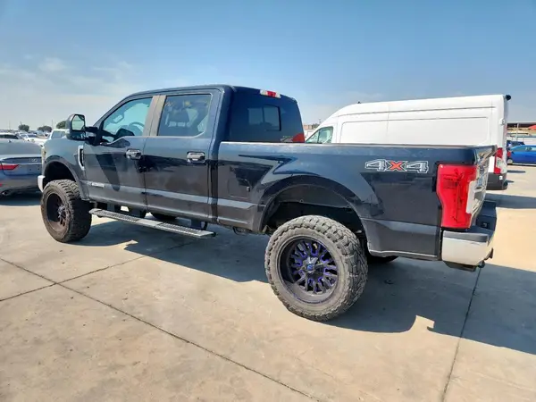 1FT7W2BT1KED90726 2019 FORD F250 - Image 2