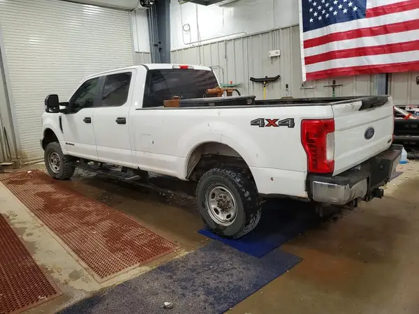 1FT7W2BT1KEF81630 2019 FORD F250 - Image 2