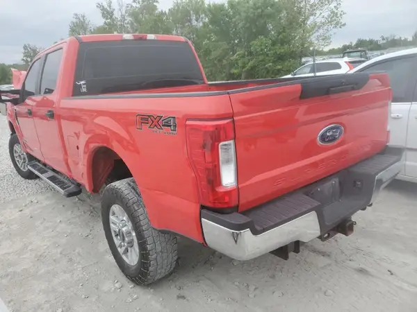 1FT7W2BT1KEG73417 2019 FORD F250 - Image 2