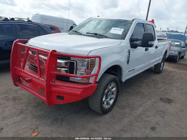 1FT7W2BT1KEG78844 2019 FORD F250 - Image 2