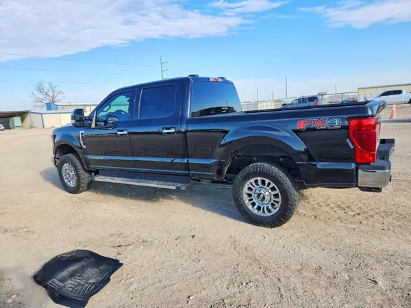 1FT7W2BT1NEE17301 2022 FORD F250 - Image 2