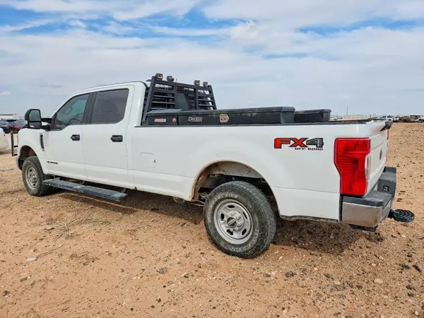 1FT7W2BT1NEE42764 2022 FORD F250 - Image 2