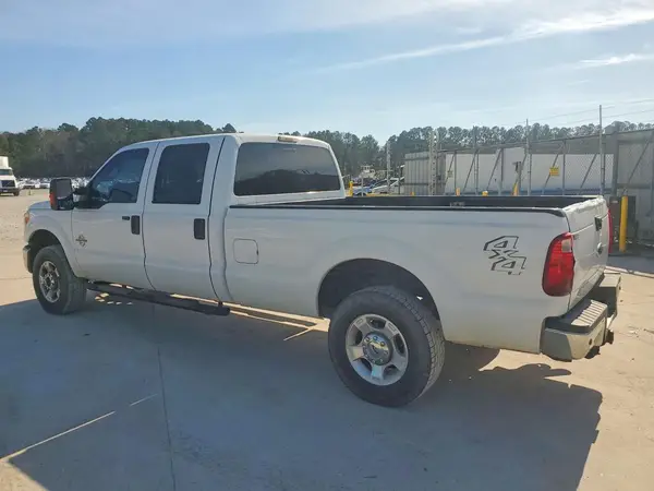 1FT7W2BT2GEA52372 2016 FORD F250 - Image 2