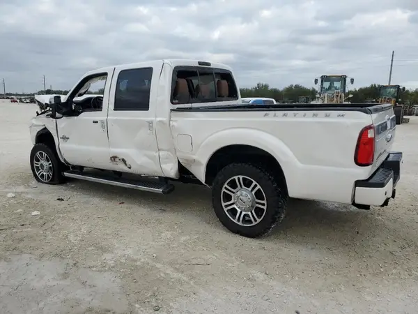 1FT7W2BT2GEA55532 2016 FORD F250 - Image 2