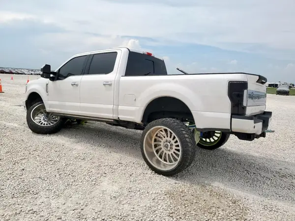 1FT7W2BT2HEB19232 2017 FORD F250 - Image 2