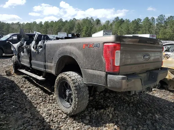 1FT7W2BT2HEB46513 2017 FORD F250 - Image 2