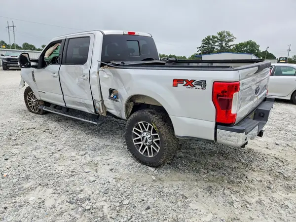 1FT7W2BT2HEC05673 2017 FORD F250 - Image 2