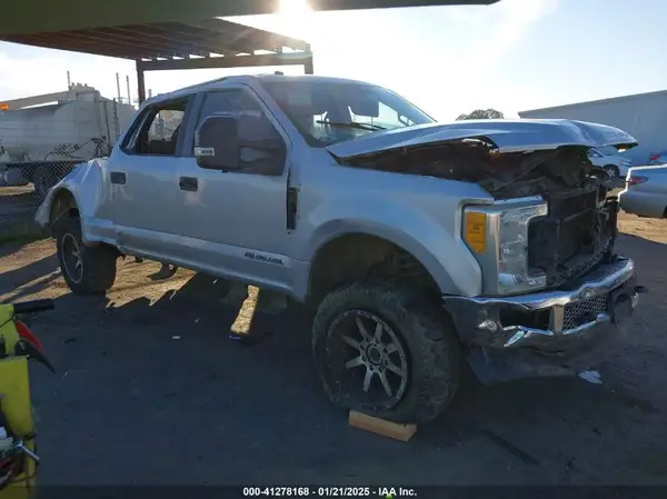 1FT7W2BT2HEC25048 2017 FORD F250 - Image 1