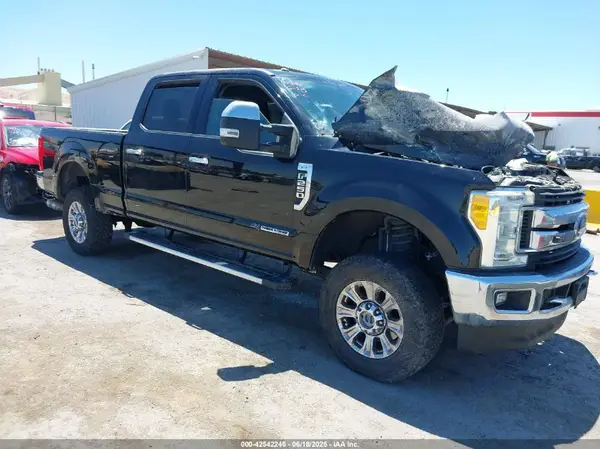 1FT7W2BT2HEC45252 2017 FORD F250 - Image 1