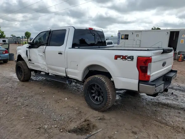 1FT7W2BT2HEC77098 2017 FORD F250 - Image 2