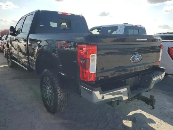 1FT7W2BT2HED48364 2017 FORD F250 - Image 2