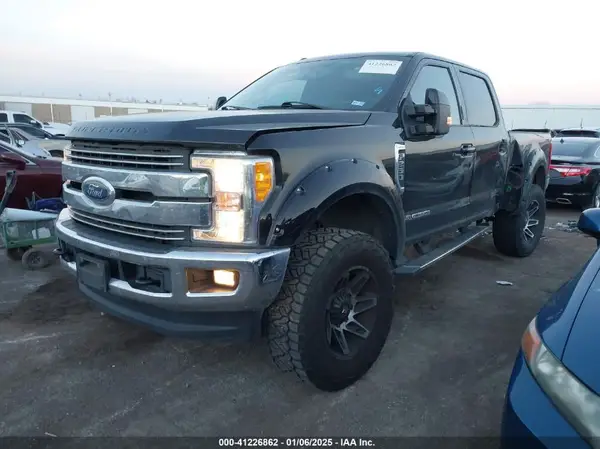 1FT7W2BT2HEE31308 2017 FORD F250 - Image 2