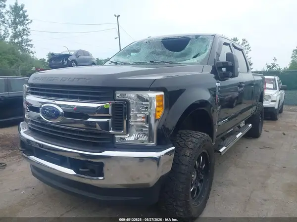 1FT7W2BT2HEF19940 2017 FORD F250 - Image 2