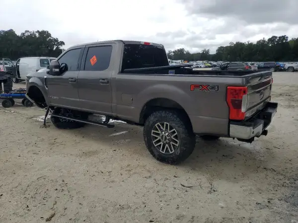 1FT7W2BT2JEB63477 2018 FORD F250 - Image 2