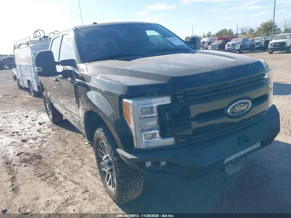1FT7W2BT2JEB71580 2018 FORD F250 - Image 1
