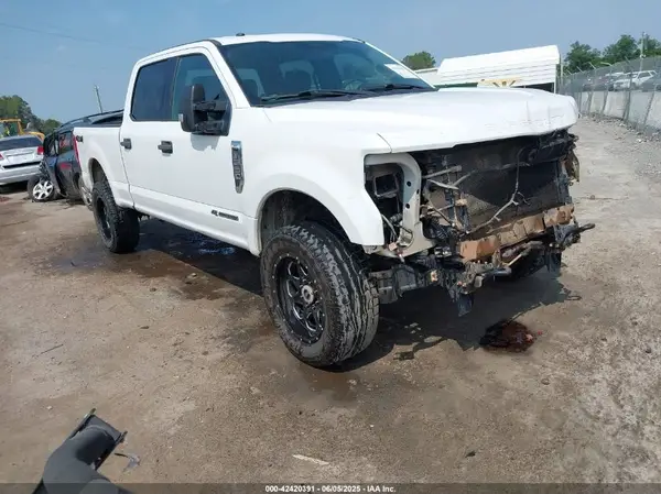 1FT7W2BT2JEC44026 2018 FORD F250 - Image 1
