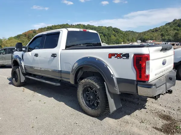 1FT7W2BT2KED76706 2019 FORD F250 - Image 2