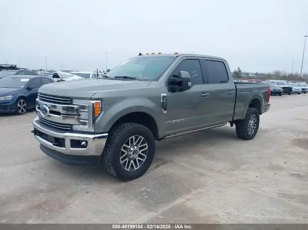 1FT7W2BT2KEE73338 2019 FORD F250 - Image 2