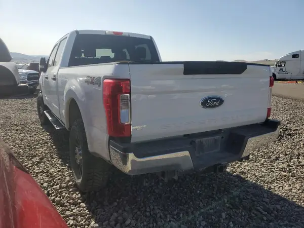 1FT7W2BT2KEE85263 2019 FORD F250 - Image 2