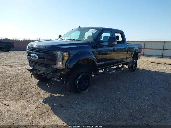 1FT7W2BT2KEF39077 2019 FORD F250 - Image 2