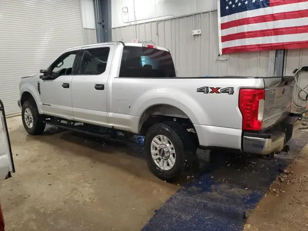 1FT7W2BT2KEF51990 2019 FORD F250 - Image 2