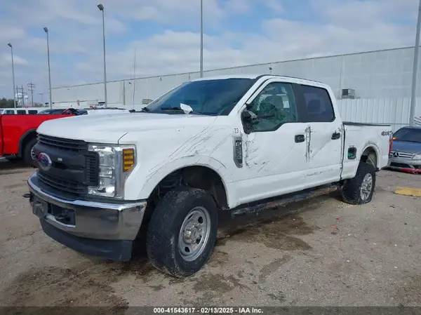 1FT7W2BT2KEG10858 2019 FORD F250 - Image 2