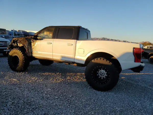 1FT7W2BT2NEE33670 2022 FORD F250 - Image 2