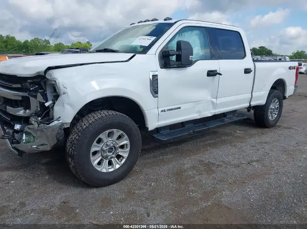 1FT7W2BT2NEG43198 2022 FORD F250 - Image 2