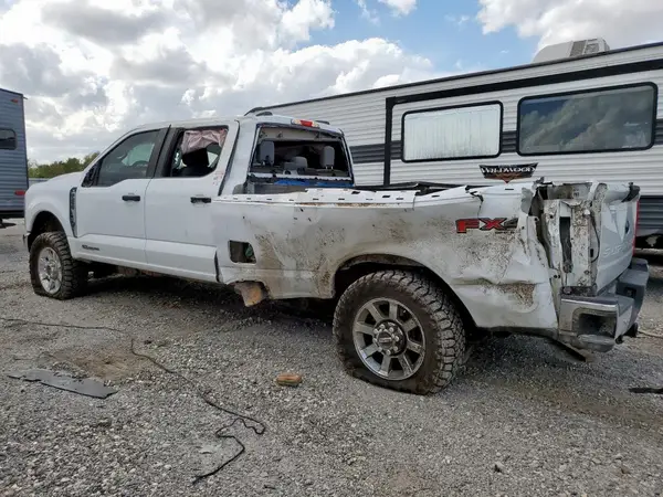 1FT7W2BT2PEC12590 2023 FORD F250 - Image 2