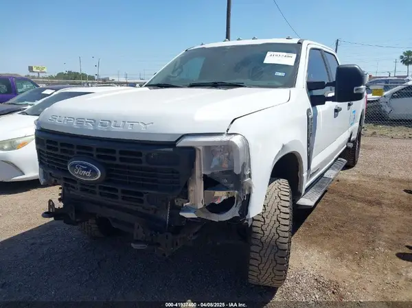 1FT7W2BT2PEC30233 2023 FORD F250 - Image 2